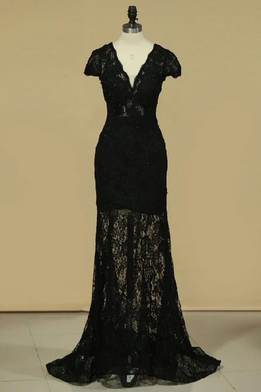 2024 Sexy Open Back Prom Dresses V Neck Short Sleeve Lace With PTEBANNR