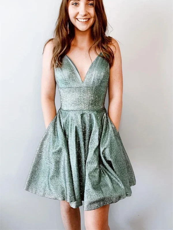 V Neck Backless Green Short Prom Dresses, V Neck Backless Green Short Formal Evening Graduation Dresses V Neck Backless Green Short Prom Dresses, V Neck Backless Green Short Formal Evening Graduation Dresses