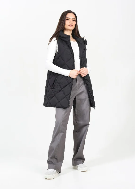 DIAMOND QUILTED HOODED GILET