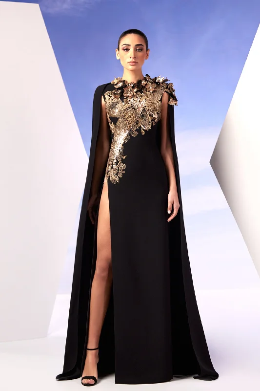 High slit embroidered dress with cape Crew Neckline Sporty