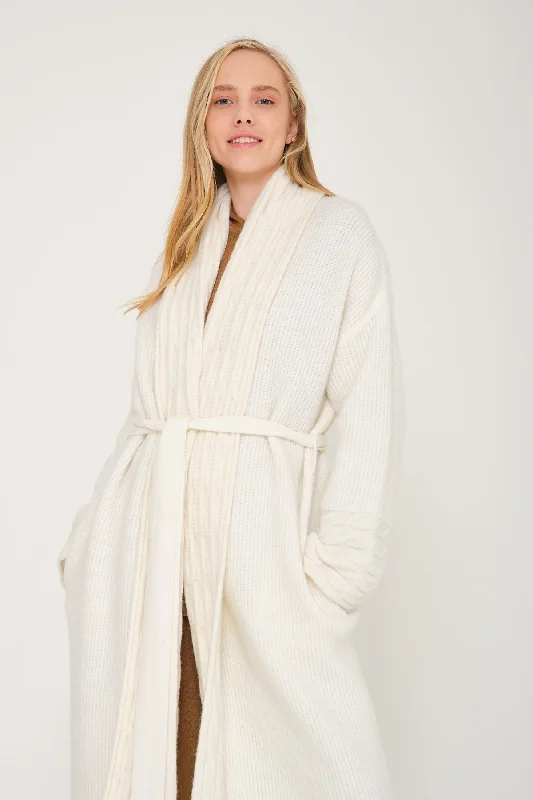 White Long Knit Coat Tailored Straight A-Line