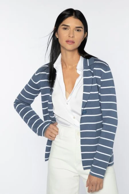 Kinross Cashmere Fitted Notch Collar Cardigan Zippered Buttoned Snapped